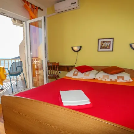 And Marlene Apartment Milna (Hvar)