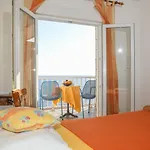 And Marlene Apartman